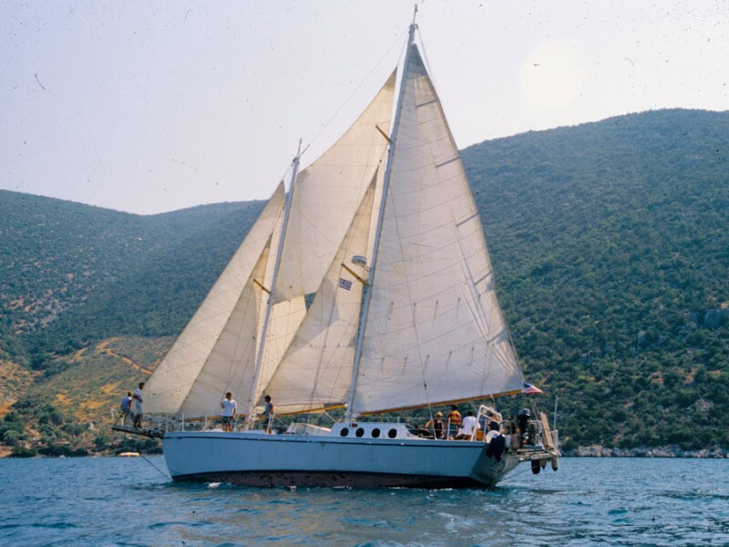 Morning Star Sails Up 800 1